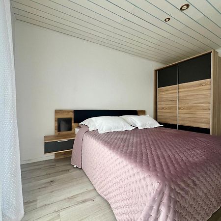 Apartments Rino 沃迪切 外观 照片