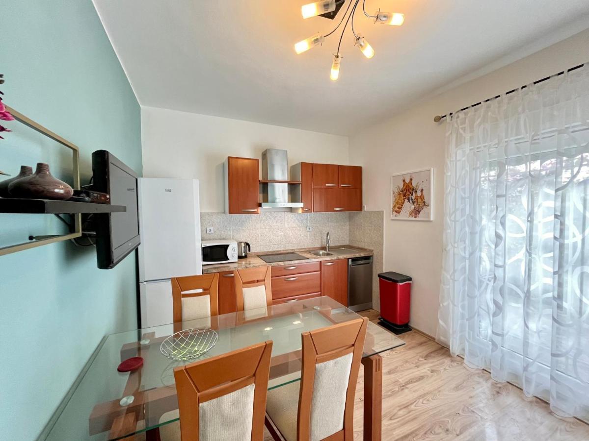Apartments Rino 沃迪切 外观 照片