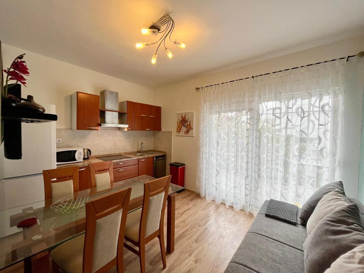 Apartments Rino 沃迪切 外观 照片